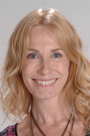 Preview Image Gloria Carrá