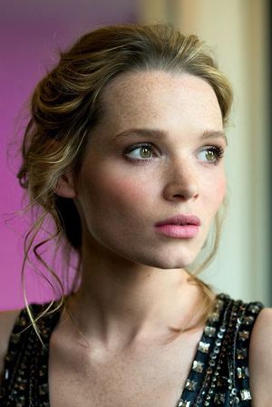 Portrait of Karoline Herfurth