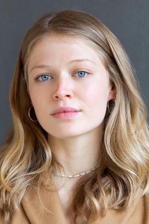 Portrait of Nora Islei