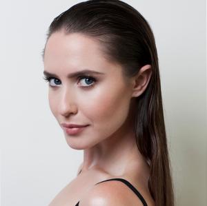 Portrait of Talia Fowler